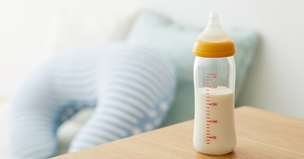 Baby Not Sleeping at Night? It Might Be Time to Increase the Bottle Teat Size | Carla's Love School